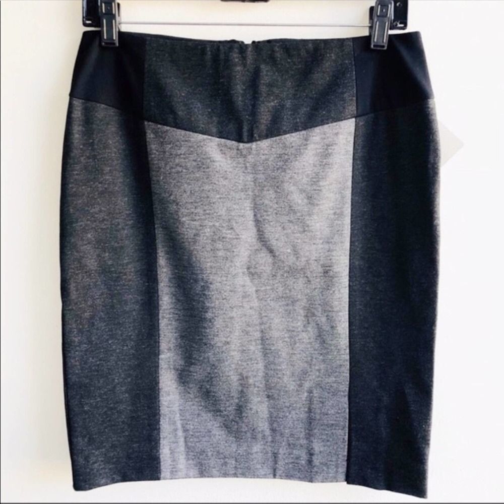 Halogen Black and Gray Colorblock Skirt NWT